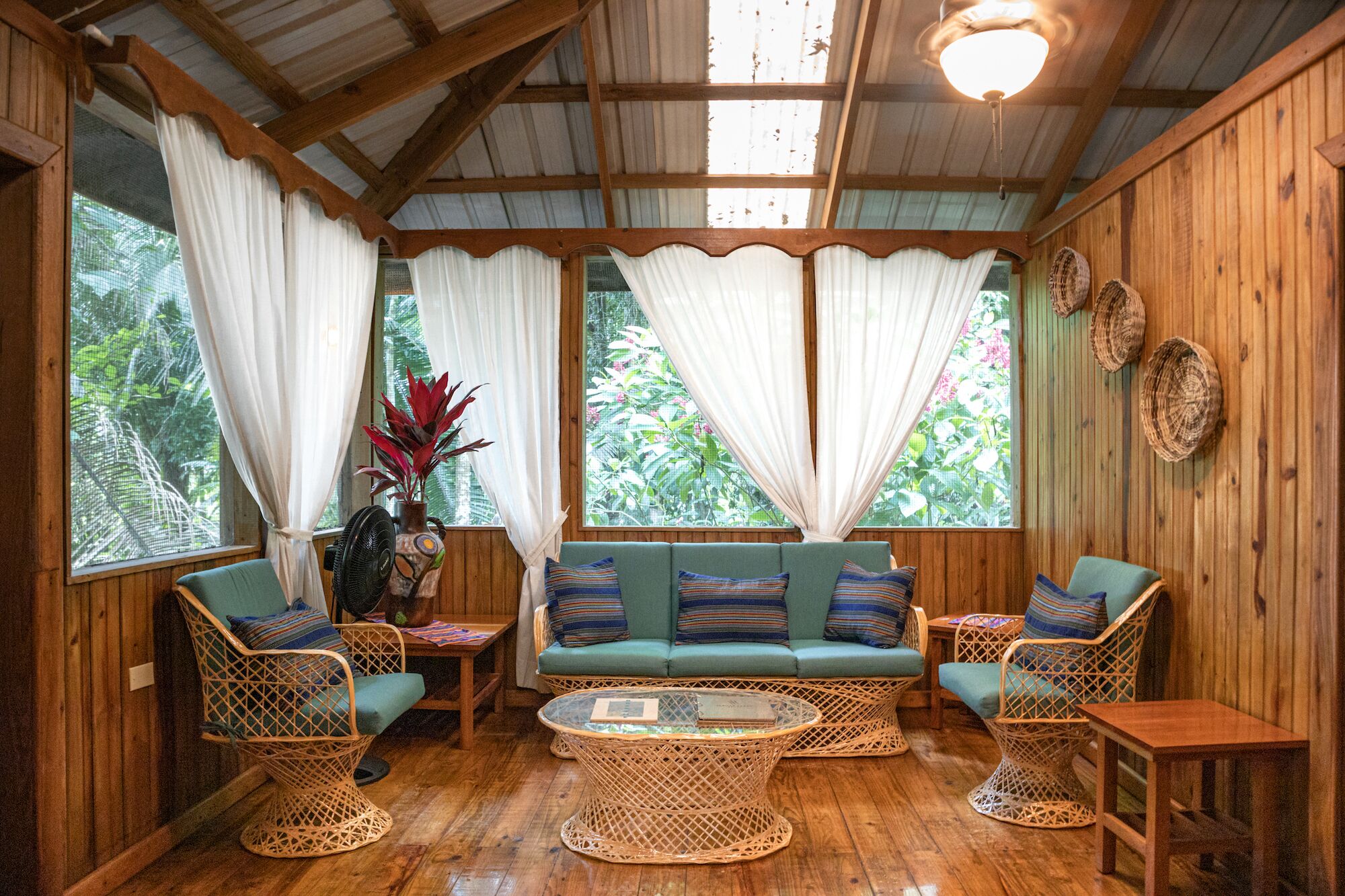 Exclusive Cabin, 2 Bedrooms, Garden View, Garden Area | Premium bedding, down duvets, in-room safe, desk