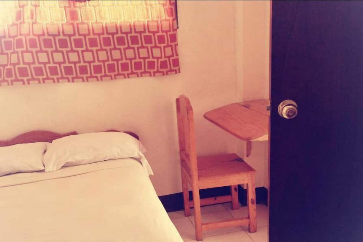 Standard Room, 2 Double Beds with AC | 무료 유아용 침대, 무료 간이 침대