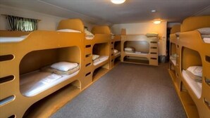 Shared Dormitory, 1 Twin Bed (Male Only Dormitory) - HI-Castle Mountain Hostel (Castle Junction)