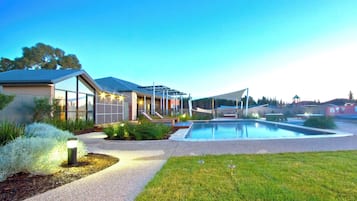 Outdoor pool, pool loungers