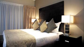 In-room safe, iron/ironing board, free cribs/infant beds