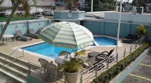 Outdoor pool - Hotel Paraíso Suites (Boca del Río)