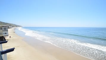 Beach/ocean view