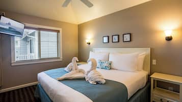 Suite, 1 très grand lit et 1 canapé-lit, cuisinette | Literie hypoallergénique, fer et planche à repasser