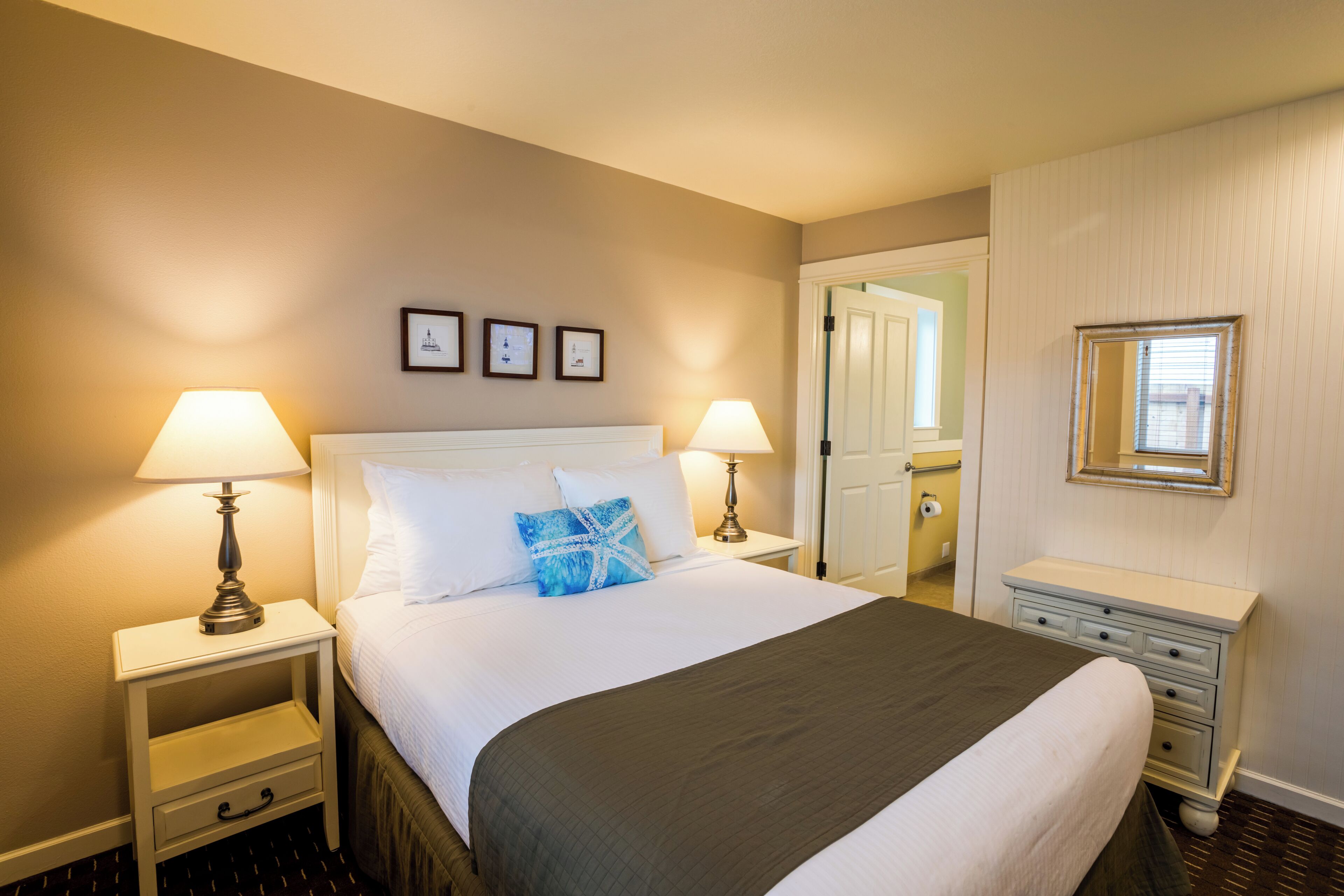 suite, 1 queen bed with sofa bed, accessible | hypo-allergenic bedding, iron/ironing board, free cots/infant beds