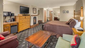 Desk, iron/ironing board, free rollaway beds, free WiFi