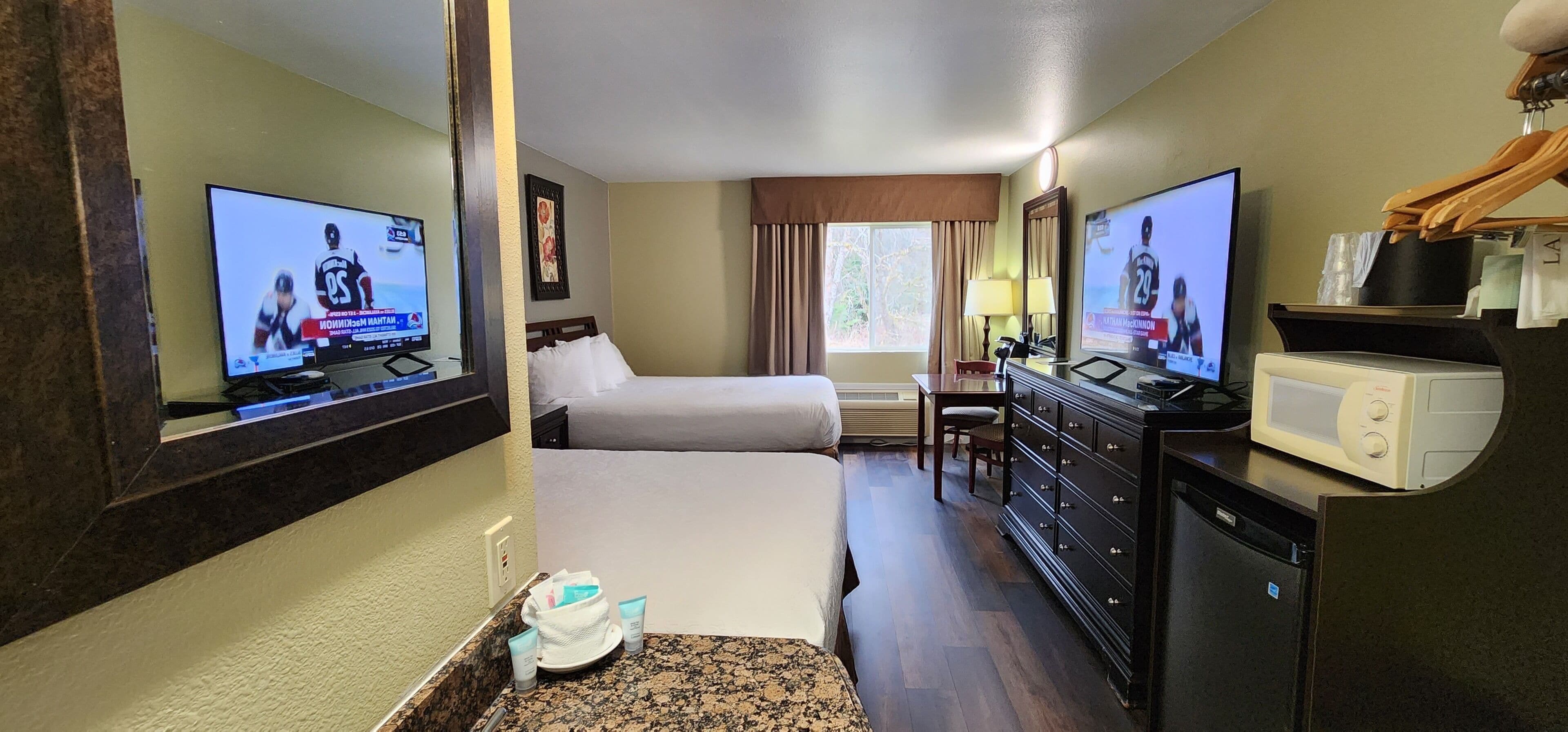 1 bedroom, premium bedding, desk, free wifi