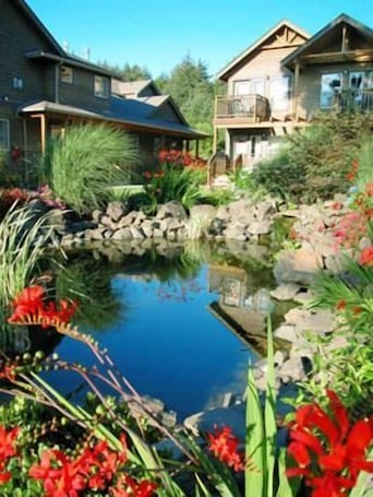 Property grounds. Inn at Cannon Beach