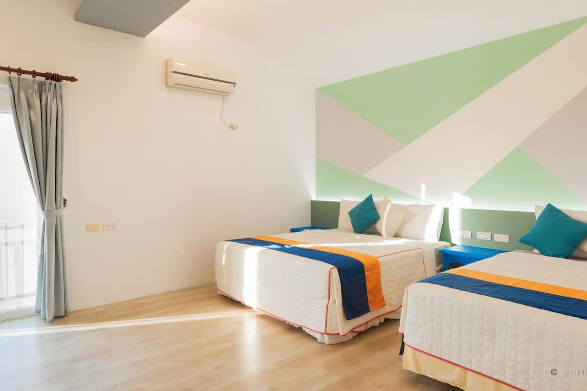 Individually furnished, blackout curtains, soundproofing, free WiFi