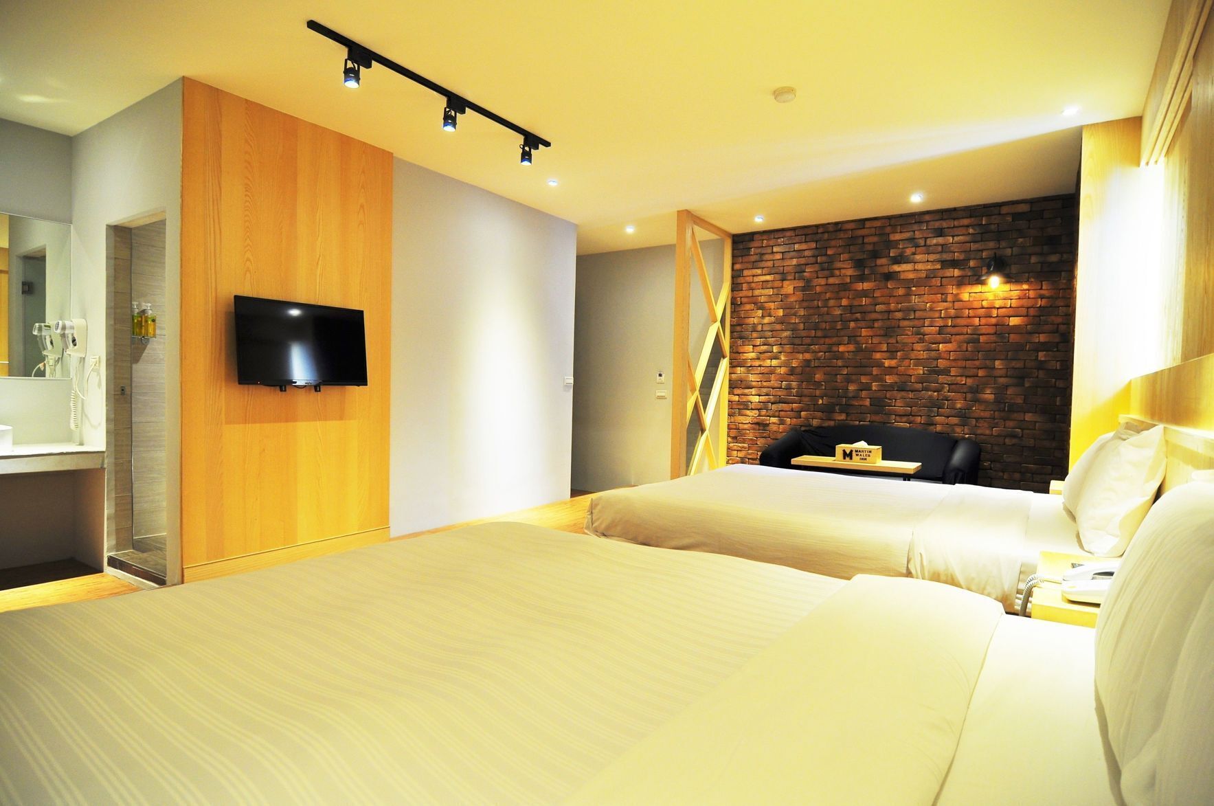 Desk, blackout drapes, free WiFi, bed sheets