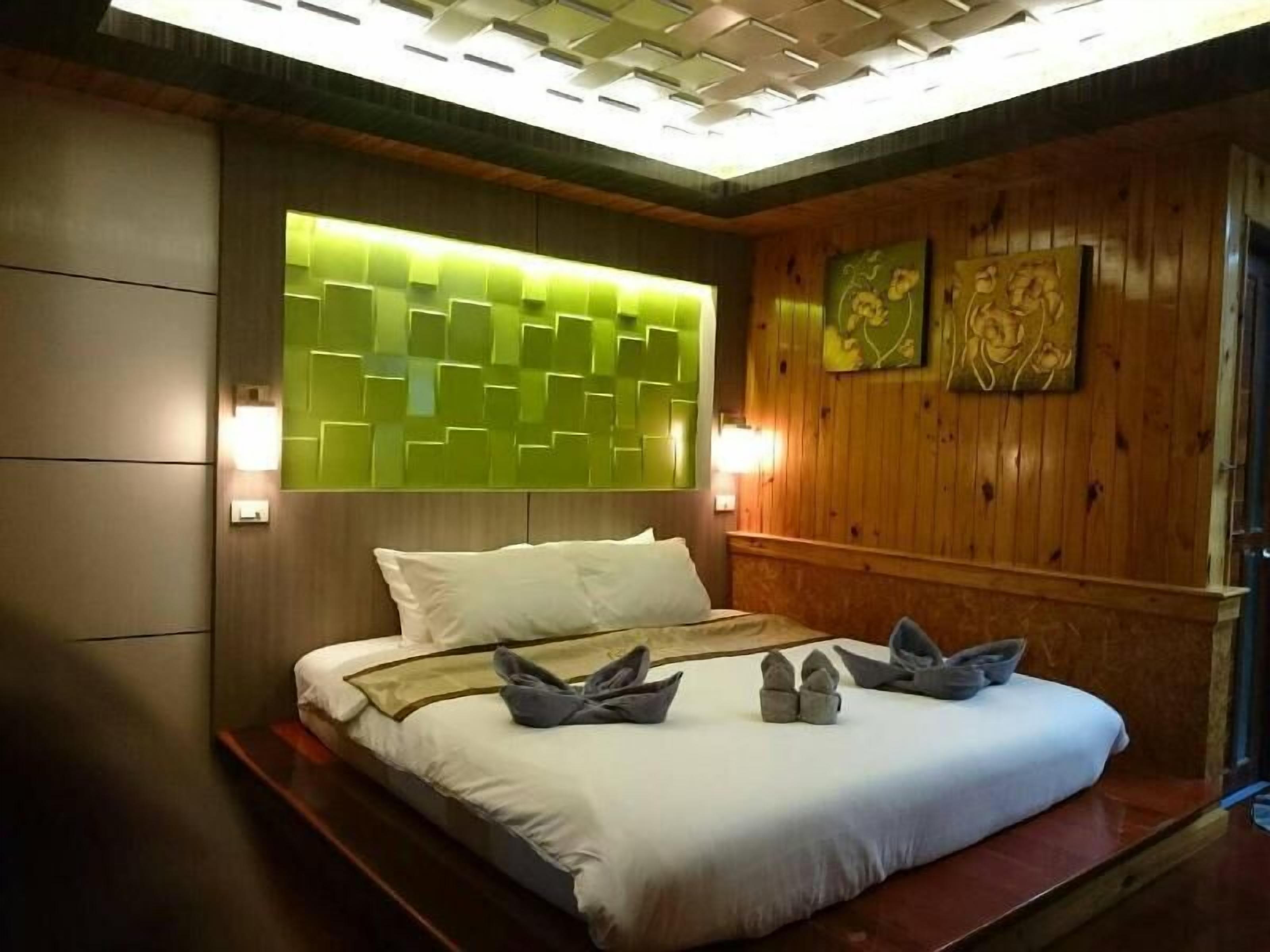 Coffres-forts dans les chambres, rideaux occultants, Wi-Fi gratuit