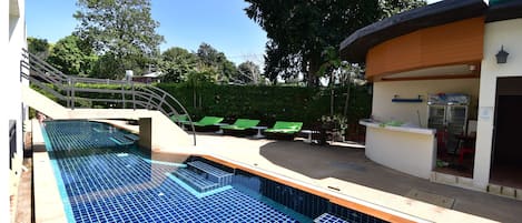 Outdoor pool, pool loungers