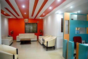 Khu sảnh