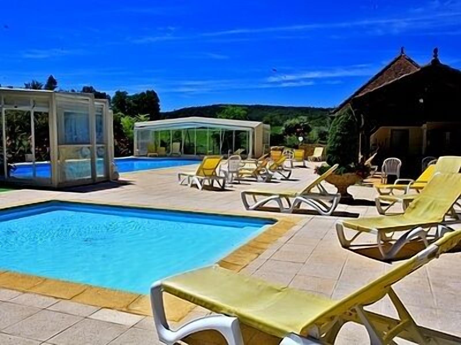 indoor pool, pool loungers