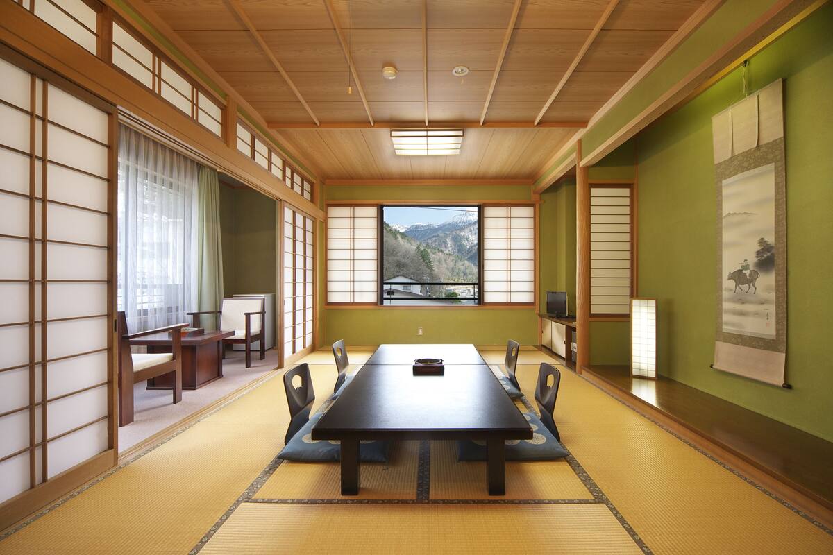Phòng truyền thống, hút thuốc (Superior, Japanese-Style, Shared Bath) | Chăn bông, truy cập Internet không dây miễn phí 