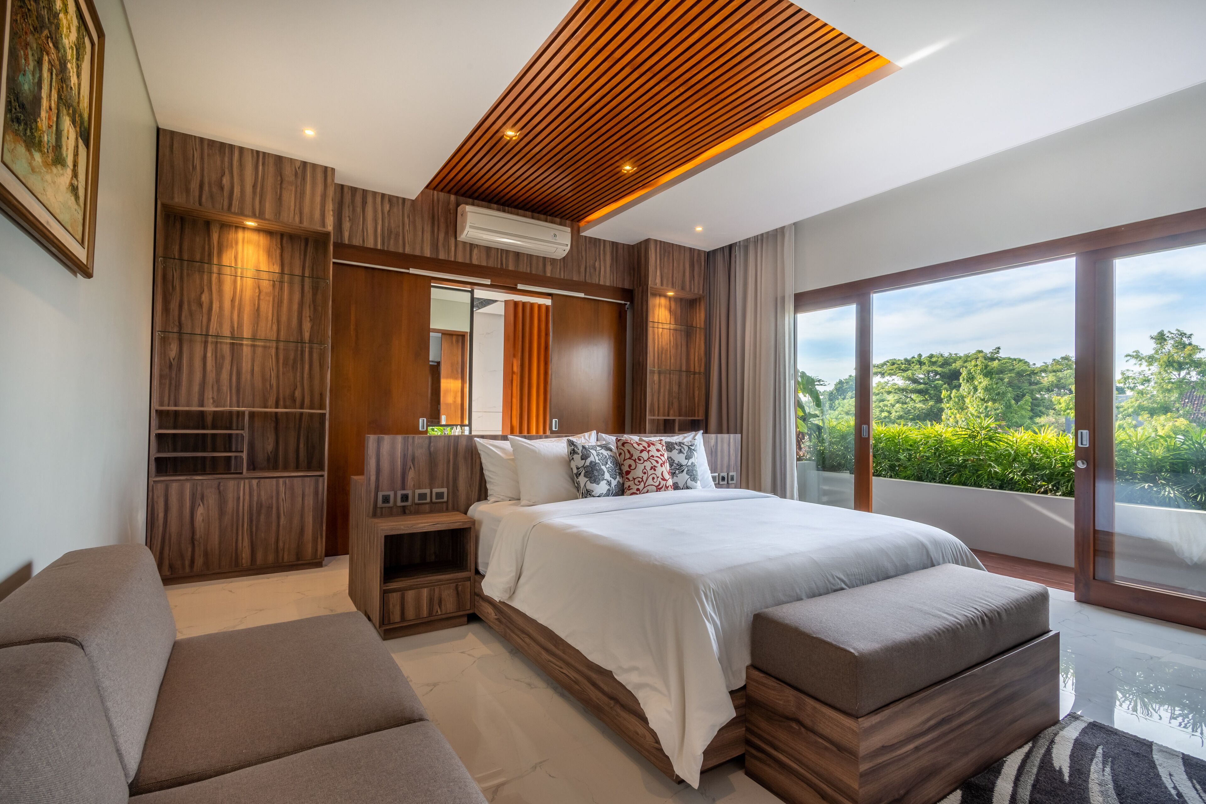 Three Bedrooms Grand Suite Villa | Premium bedding, Select Comfort beds, in-room safe