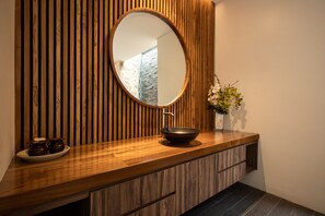 Three Bedrooms Grand Suite Villa | Bathroom sink - The Amarta Villa (Jimbaran)