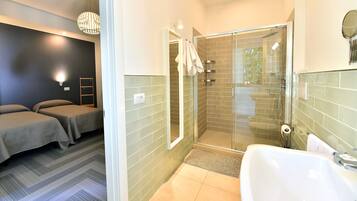 Doppia Classic | Una cassaforte in camera, una scrivania, Wi-Fi gratuito, lenzuola