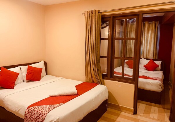 Family Quadruple Room, 2 Queen Beds | Rollaway beds, free WiFi - Shiva Shankar Hotel (Kathmandu)
