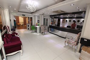 Reception - White Fort Hotel (Dubai)