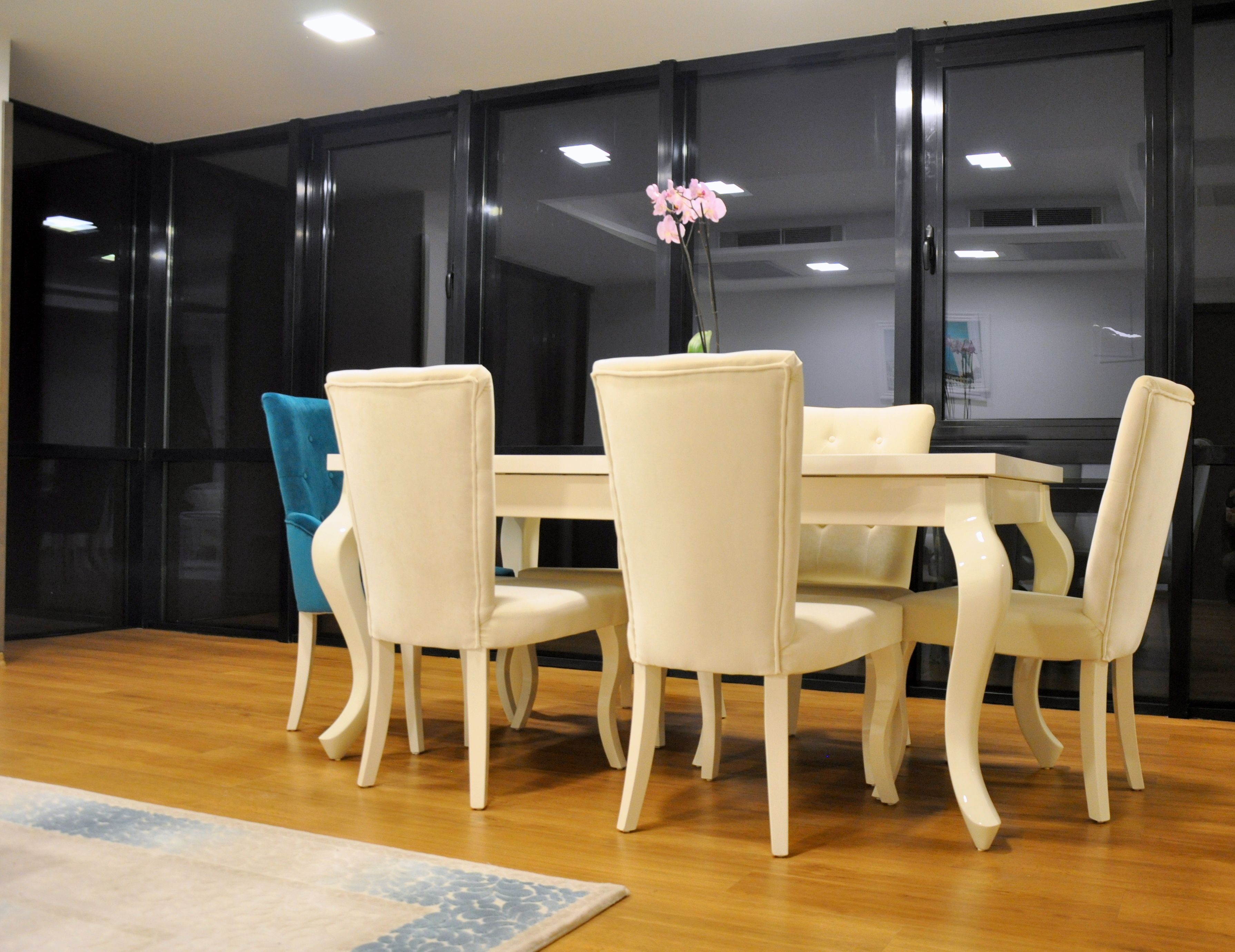 deluxe suite, 2 bedrooms | in-room dining