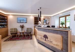 Reception - Apartments Rosenhof (Mayrhofen)
