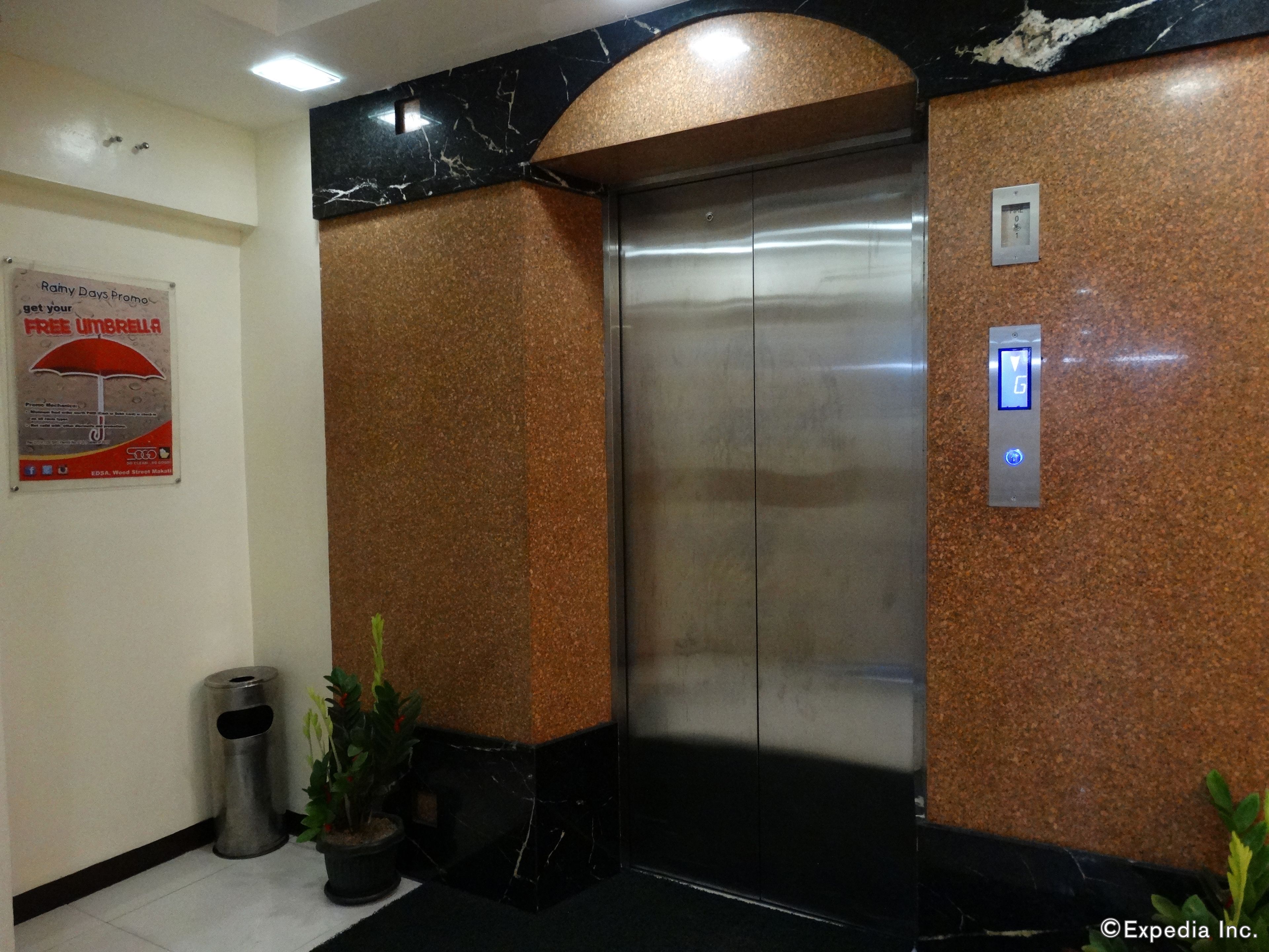 숙박 시설 내 편의 시설/서비스