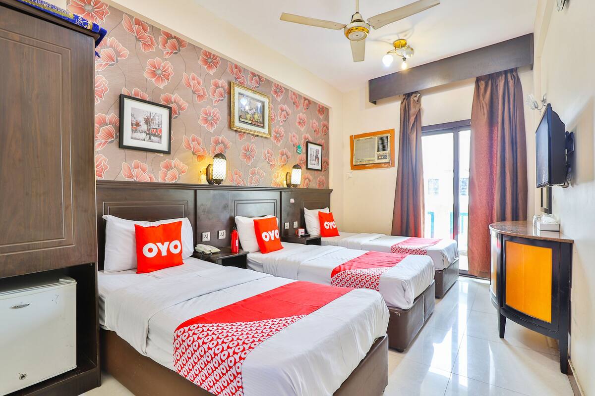 Standard Triple Room | Minibar, iron/ironing board, free WiFi