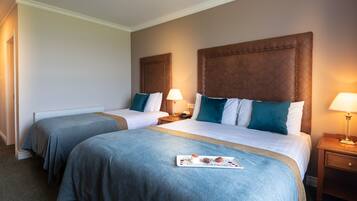 Desk, iron/ironing board, free WiFi