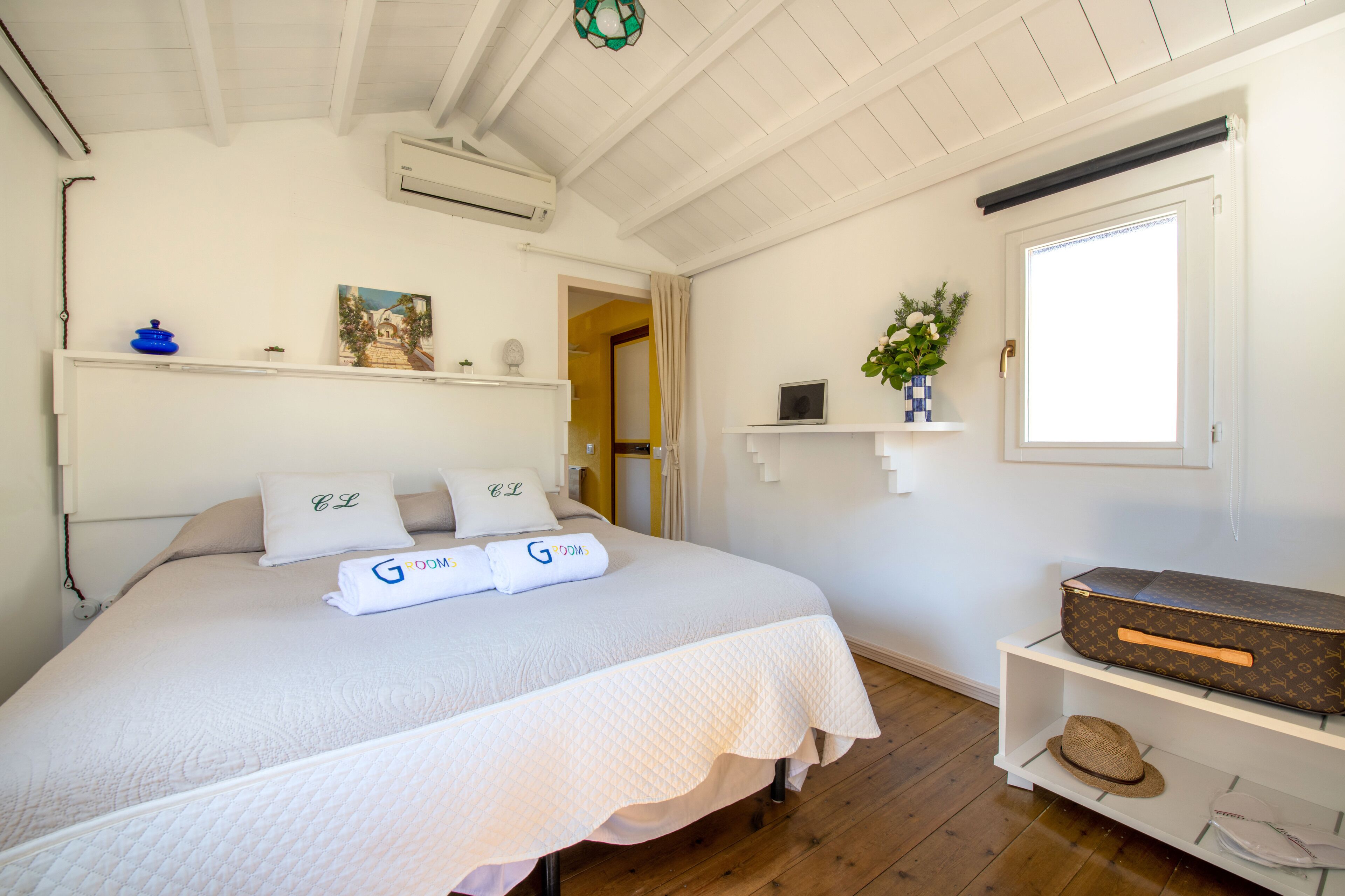 Chalet | Seprai Frette Italia, seprai antialergi, dan selimut bulu angsa