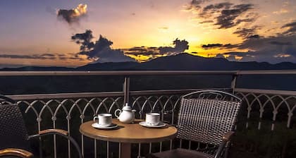 Aiora Luxury Suites