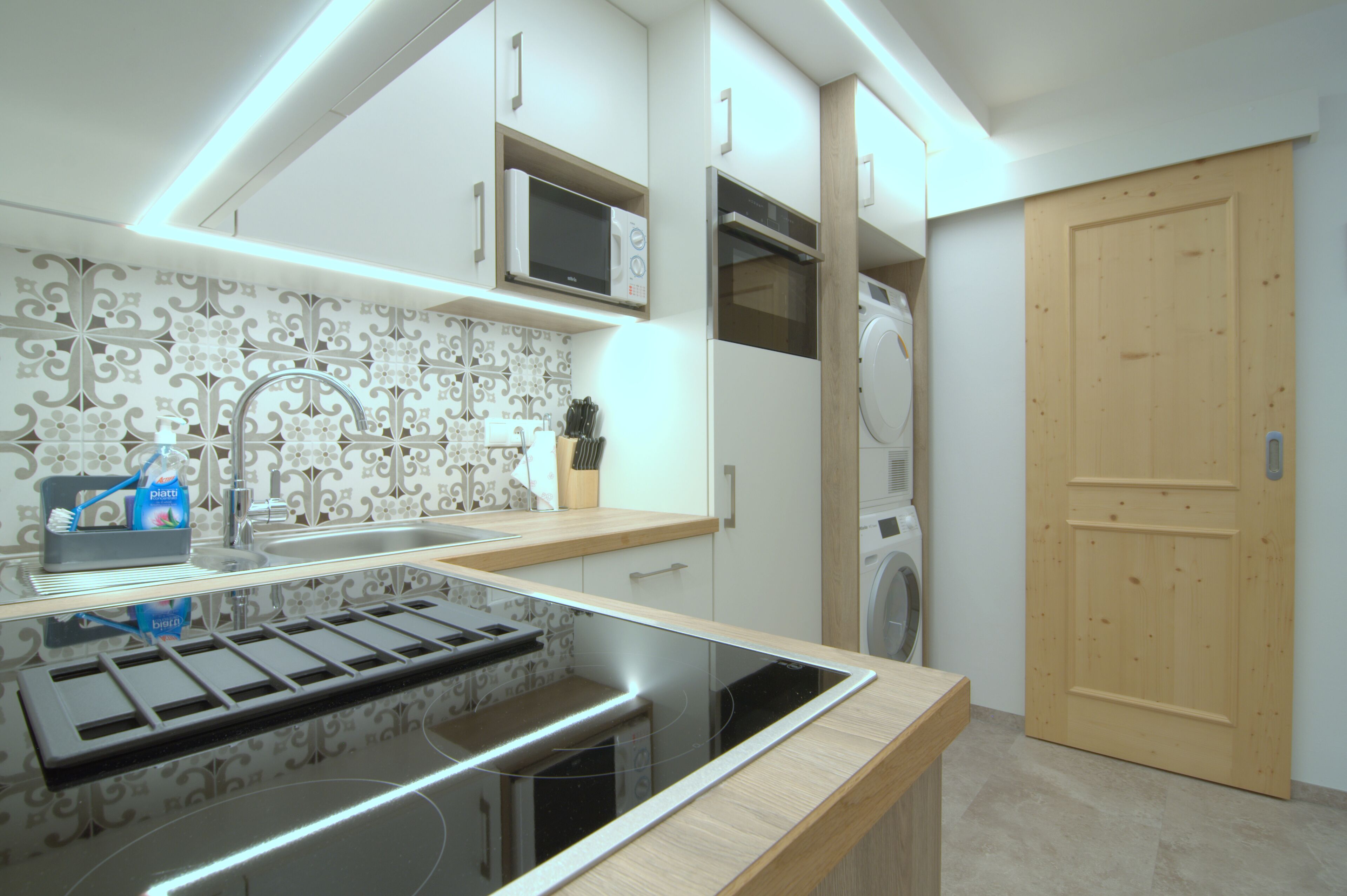 quadruple room | private kitchen | eco-friendly cleaning products