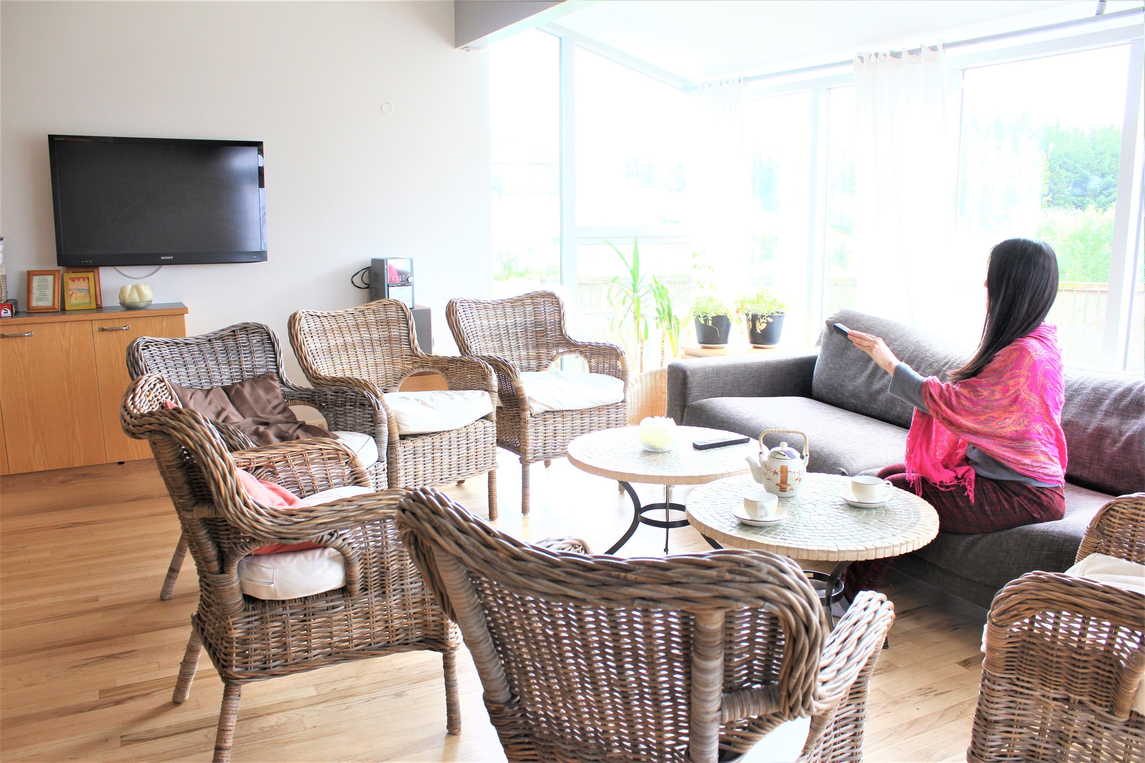 Twin Room, Non Smoking, Private Bathroom | Desk, blackout drapes, free WiFi, bed sheets