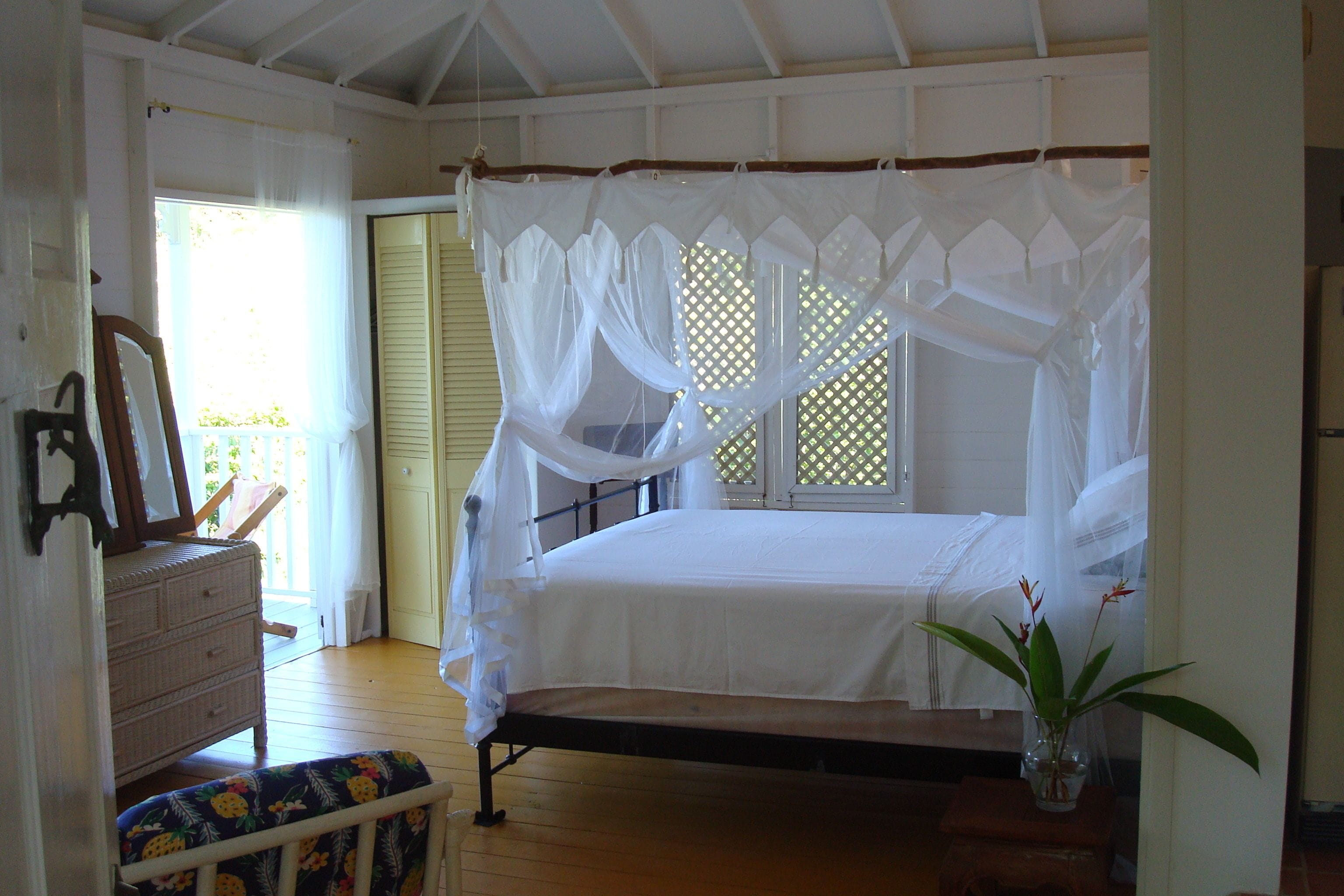 Standard-Ferienhaus, 1 Queen-Bett, Balkon, Gartenblick (Treehouse)