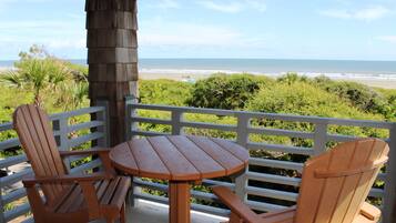 Deluxe Villa, 1 Bedroom, Ocean View | Balcony view