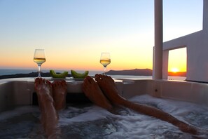 Junior Suite (Sunset) | Terrace/patio - Asma Suites (Santorini)