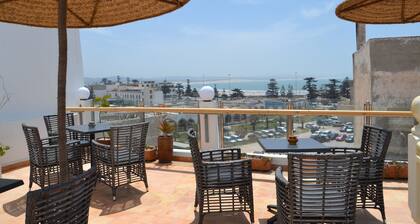 Hotel Riad Benatar