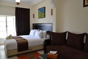 أغطية فراش متميزة وأسرّة أطفال/رضّع (مجانًا) وواي فاي مجانًا