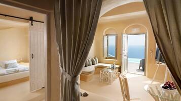 Villa, 2 Schlafzimmer, eigener Pool | Hochwertige Bettwaren, Minibar, Zimmersafe, Verdunkelungsvorhänge