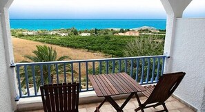 View from property - Triton Hotel & Bungalows (Nafplio)
