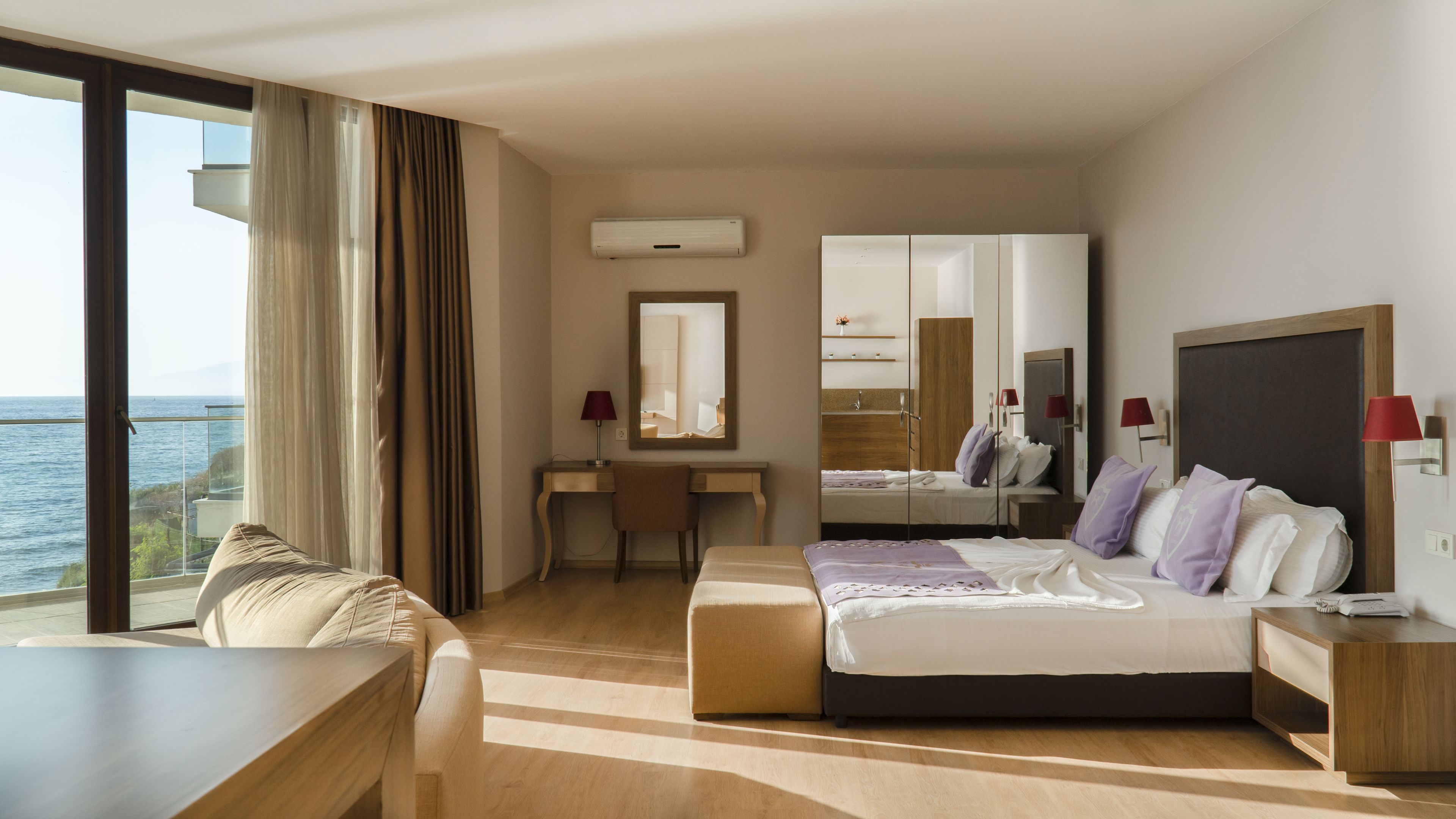 Photo - Ladies Beach Hotel