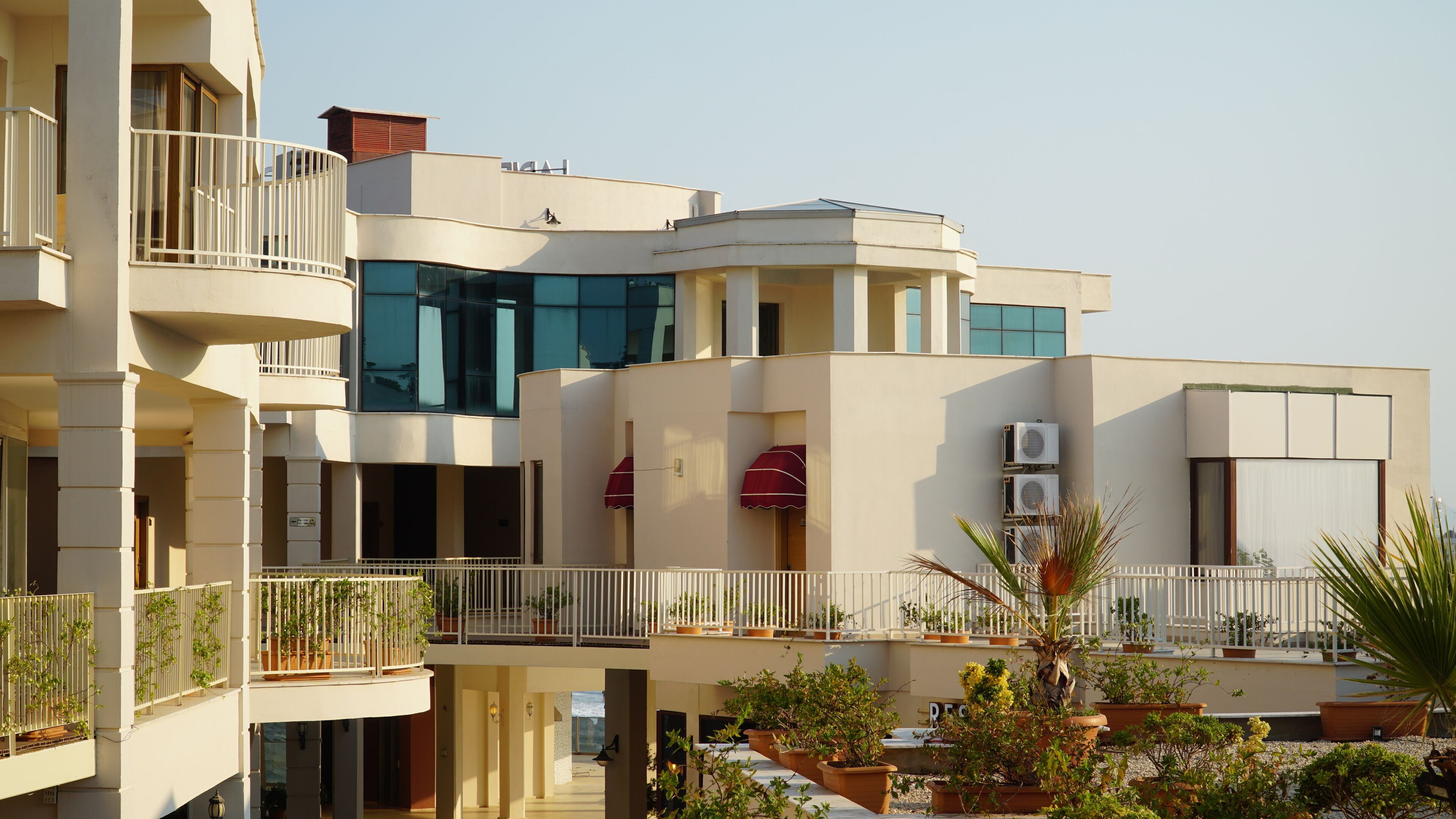 Photo - Ladies Beach Hotel