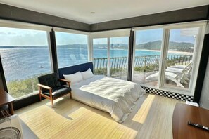 Soundproofing, rollaway beds, free WiFi