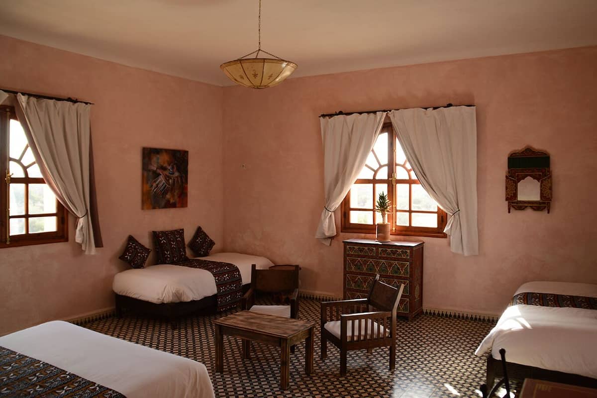 Comfort-Vierbettzimmer | 1 Schlafzimmer, hochwertige Bettwaren, individuell dekoriert