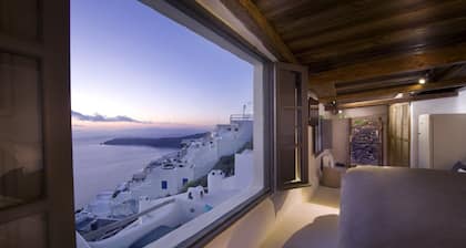 Sophia Luxury Suites