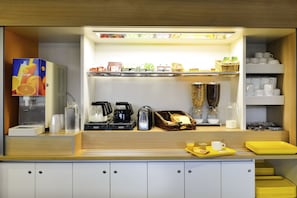 Daily buffet breakfast (EUR 4.90 per person)
