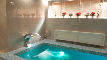 Piscina interna