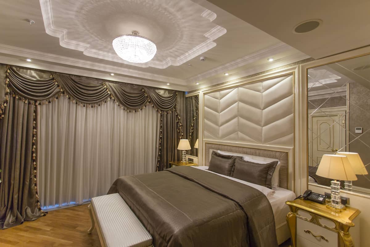 Suite Royal, 1 camera da letto | Biancheria da letto di alta qualità, minibar, una cassaforte in camera