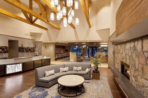 Lobby - Springhill Suites by Marriott Paso Robles Atascadero (Atascadero)