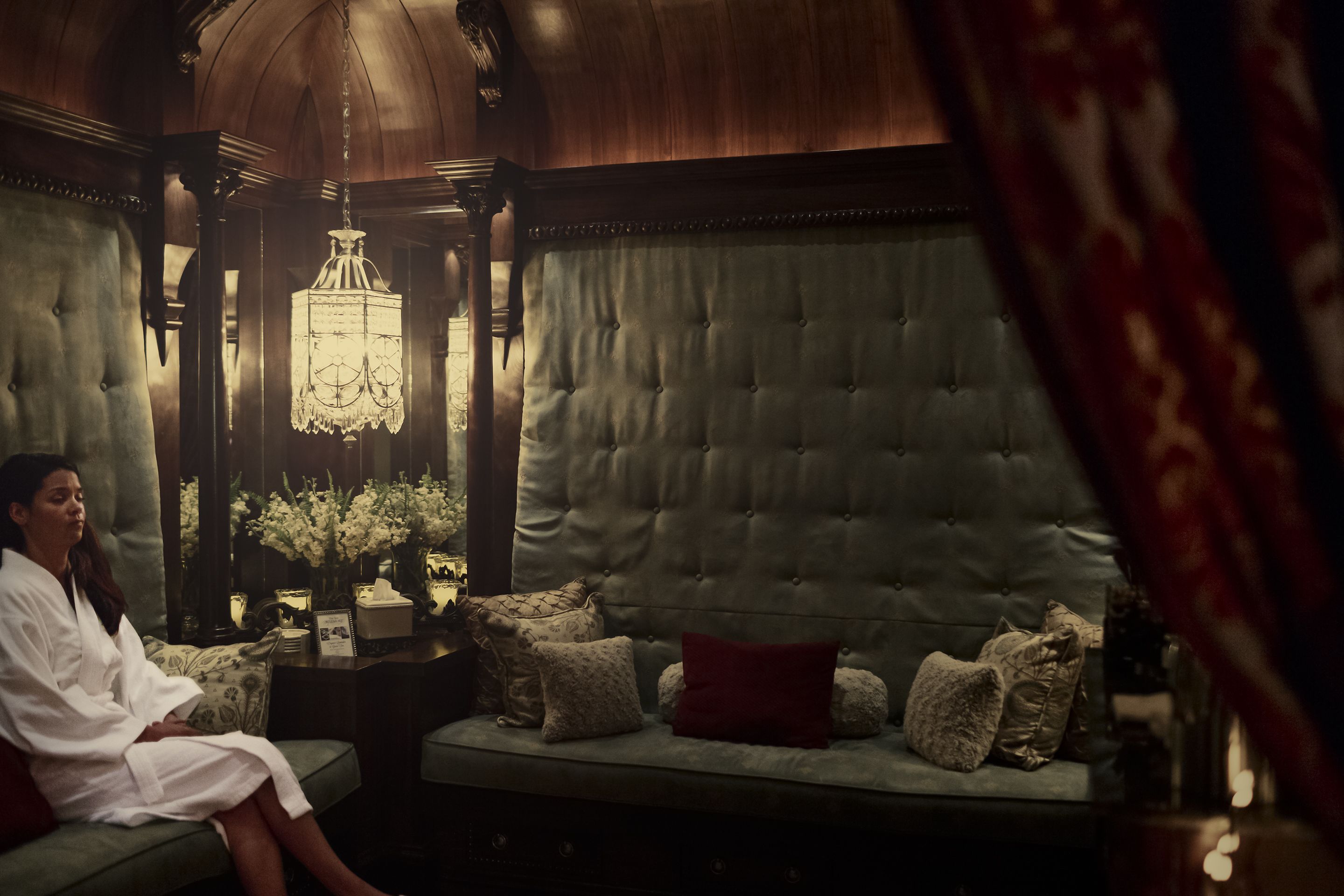 couples treatment room(s), hot stone massages, deep-tissue massages